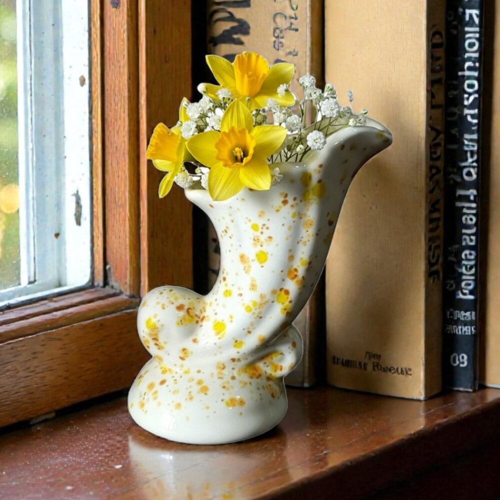 Unique Vintage Elegance in a Speckled Cornucopia Vase for Modern Air Plants
